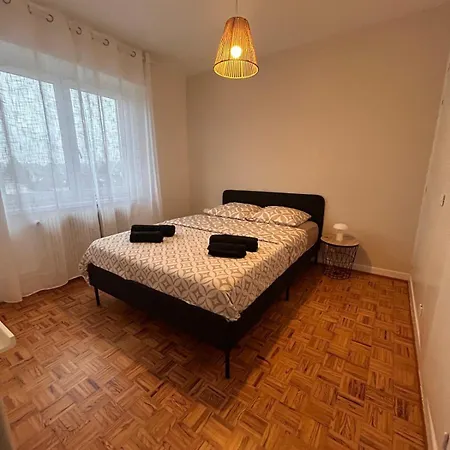 Magnifique, Spacieux, Deux , Deux Terrasse, Un Grand Salon, Salle à Manger, Pas Loin De La Gare De Muhlouse * Riedisheim