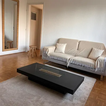 Magnifique, Spacieux, Deux , Deux Terrasse, Un Grand Salon, Salle à Manger, Pas Loin De La Gare De Muhlouse Apartamento